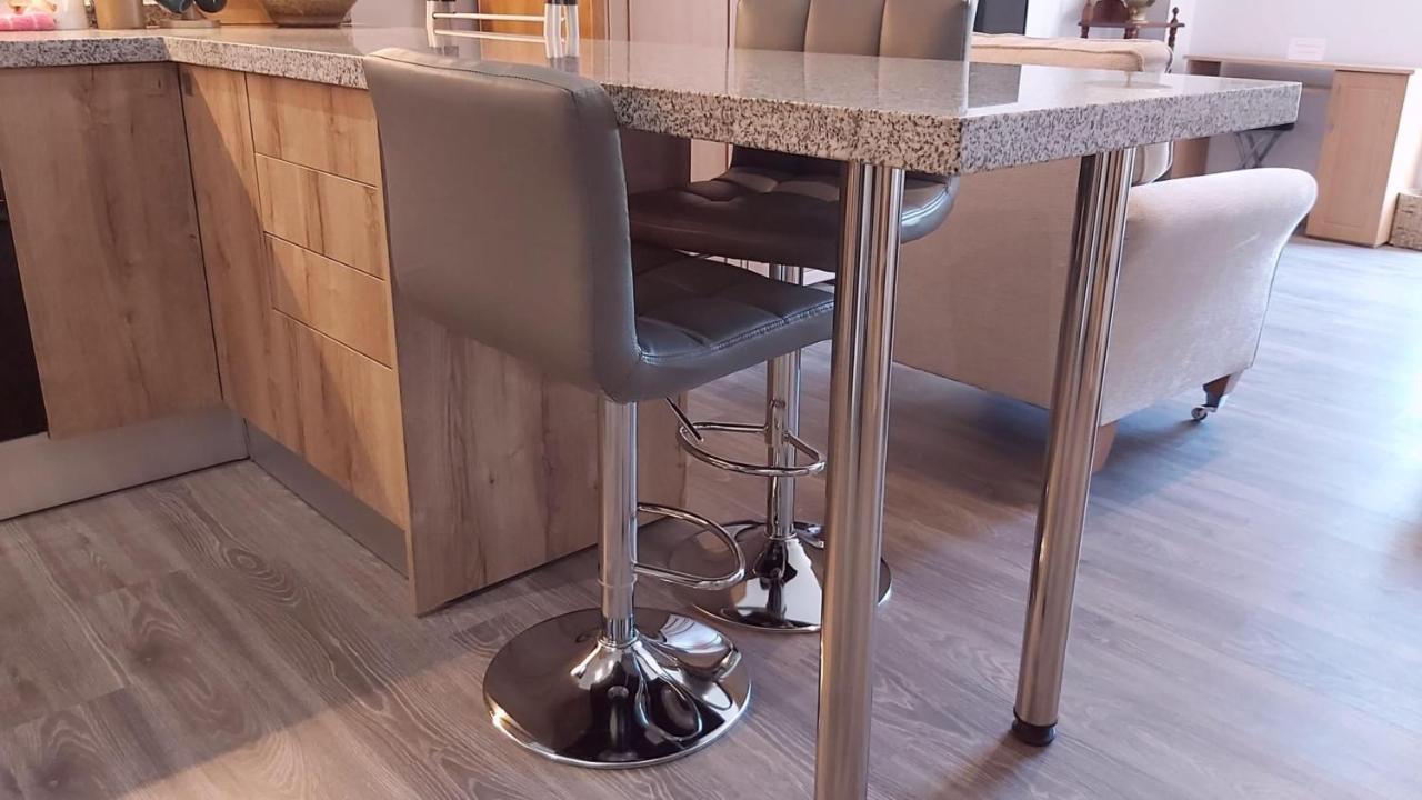דירות מאלגה Del Parque Flats Urban Adults Luxury מראה חיצוני תמונה