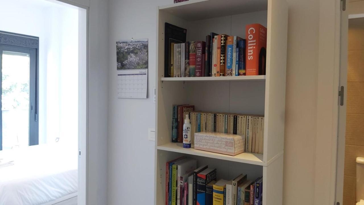 דירות מאלגה Del Parque Flats Urban Adults Luxury מראה חיצוני תמונה